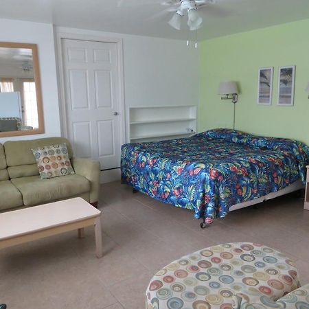 Dolphin Inn Fort Myers Beach Esterno foto