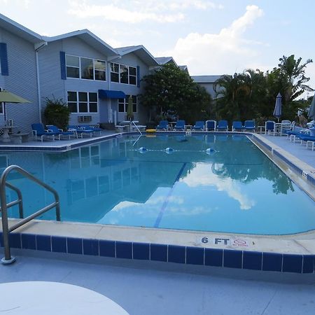 Dolphin Inn Fort Myers Beach Esterno foto