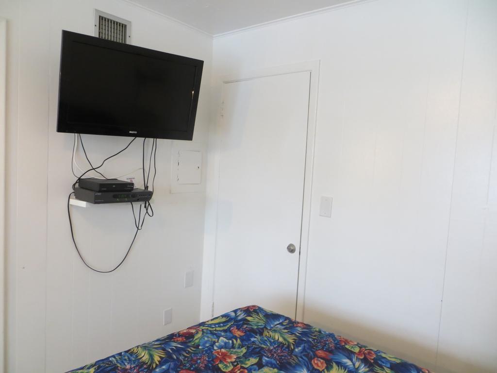 Dolphin Inn Fort Myers Beach Esterno foto