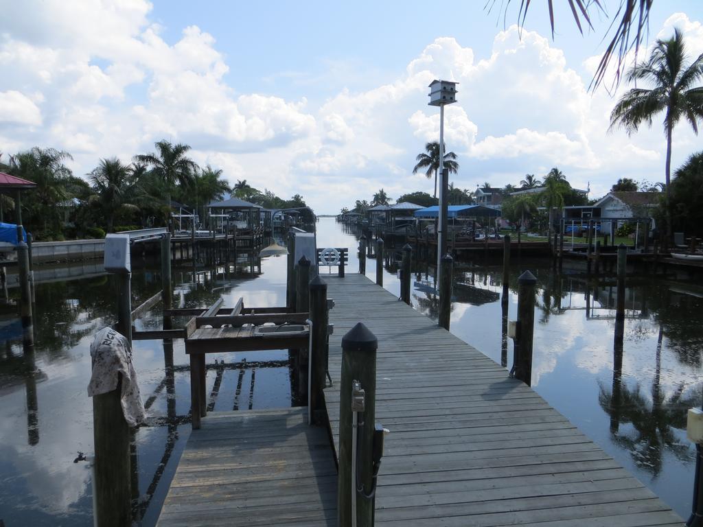 Dolphin Inn Fort Myers Beach Esterno foto